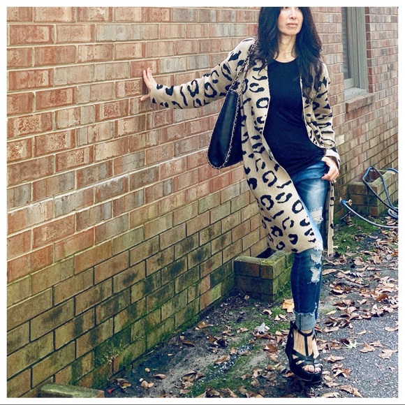 ✨LAST ONE✨Leopard sweater knit cardigan - Picture 5 of 11